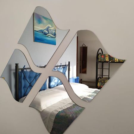 B&B La Casa Di Angelica Розето-дельи-Абруцци Экстерьер фото