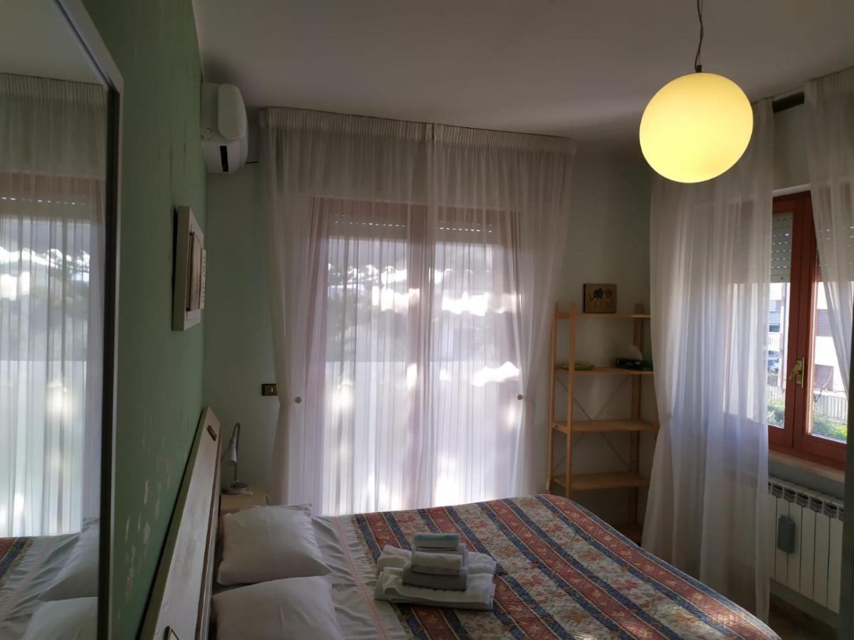 B&B La Casa Di Angelica Розето-дельи-Абруцци Экстерьер фото